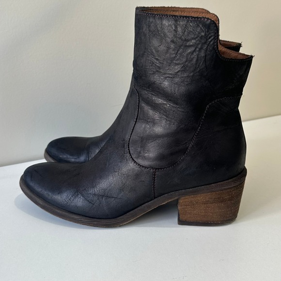 Shoes - Donald J Pliner Leather Womens Ankle Boots Brown Heel Side Zip Western Style 6M